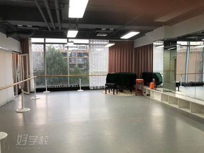 北京琢研艺考培训中心的环境怎么样?